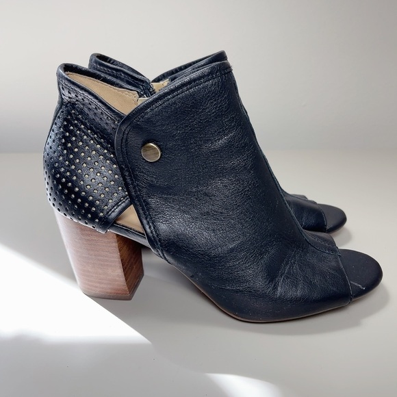 GOEX Full Grain Italian Leather Eudora Peep  Toe Sandal - Picture 3 of 12